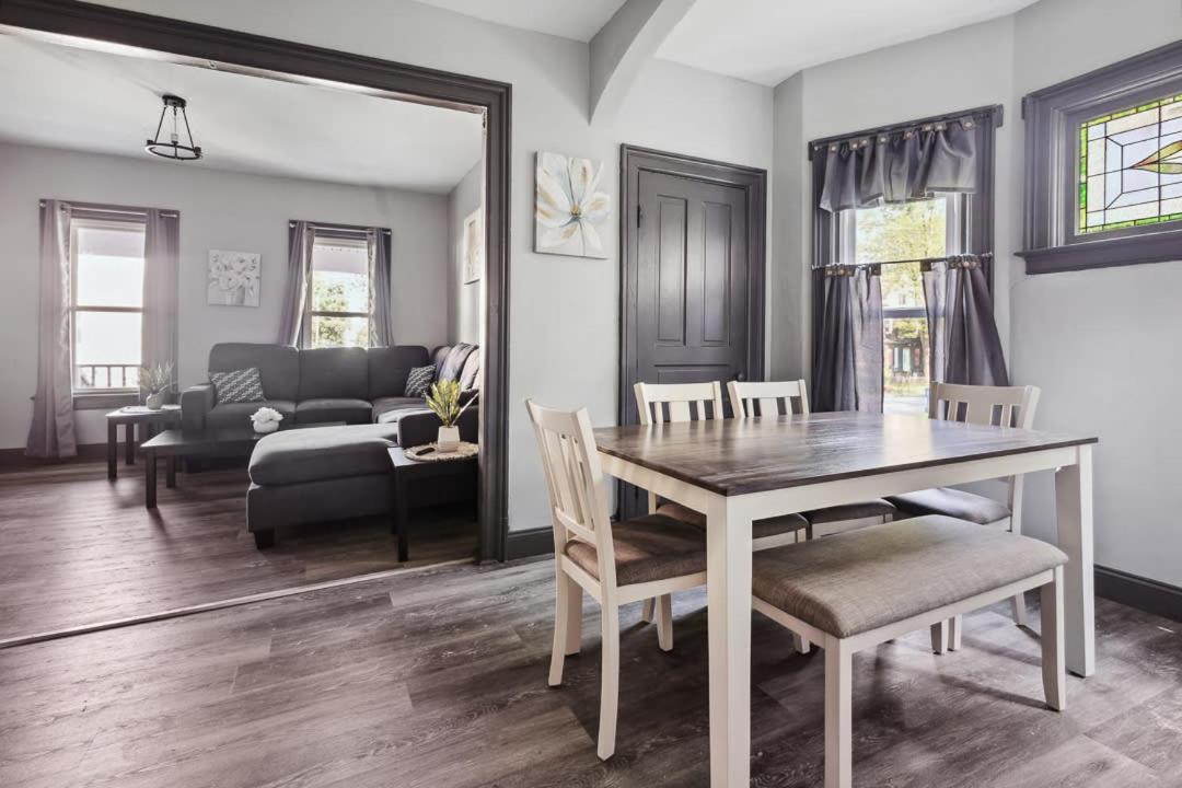 Spacious 6Br 2Ba Minutes For The Falls & Casino Ниагара-Фолс Экстерьер фото